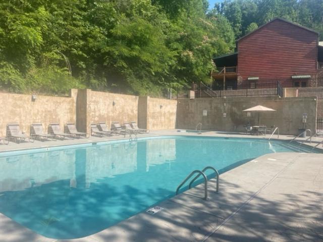 A Higher Calling, 1089 Of Free Area Attraction Tickets For Each Paid Day, Dollywood And More! Pigeon Forge Kültér fotó